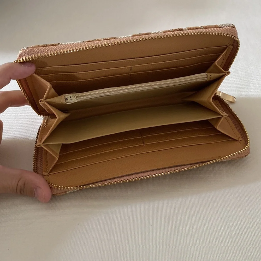 Cork Wallet - Picture 2 of 3